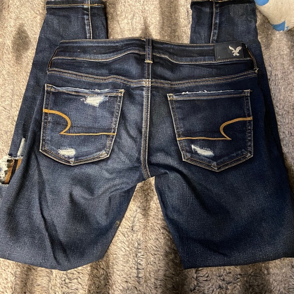 American Eagle skinny jeans - Picture 3 of 4